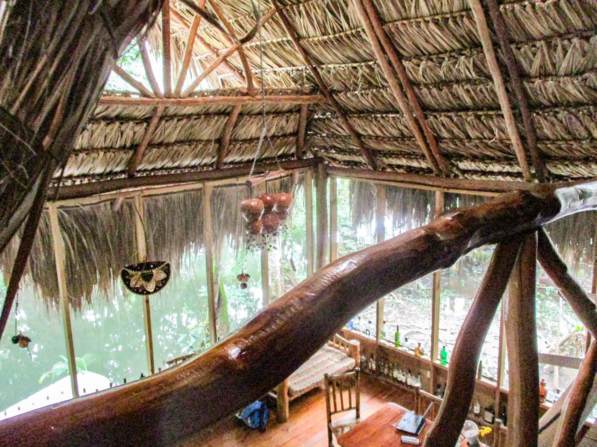 Hotel Kangaroo Rio Dulce Guatemala